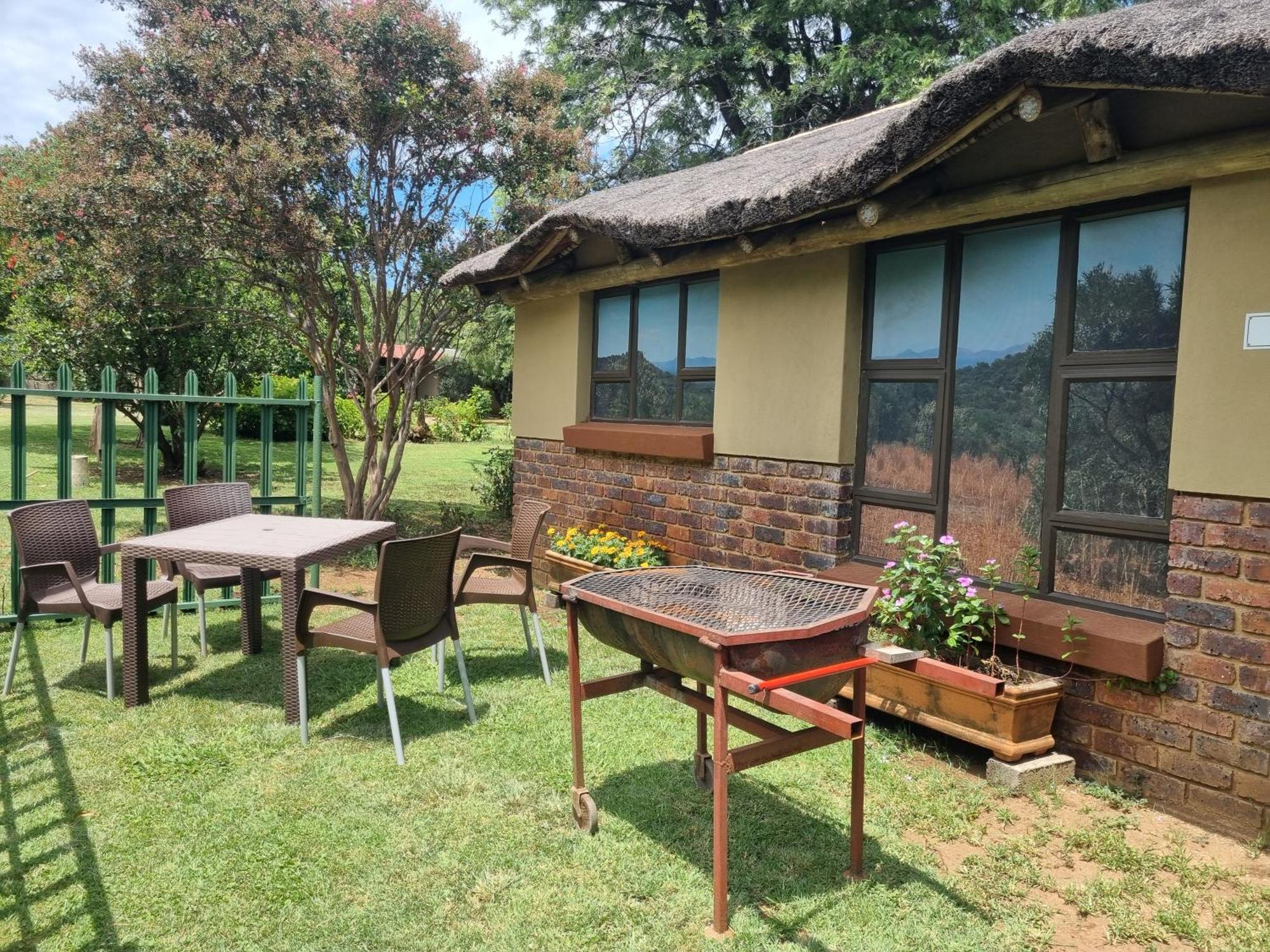 Kareekloof Game Farm Villa Derby Bagian luar foto